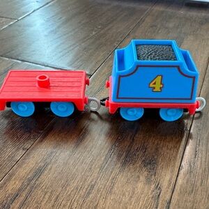 Thomas and FriendsTrain Car tenders for motorized train cars